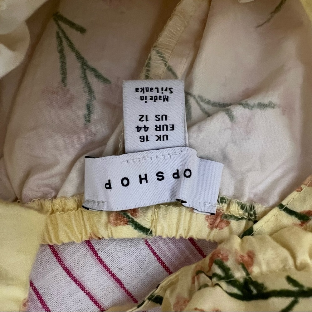 Topshop poplin sundress with gathered dress in yellow ditsy print size 12 - Picture 4 of 5